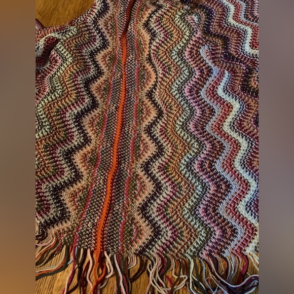 Missoni Poncho - Picture 5 of 5